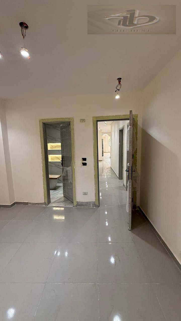 3 67ed25e0-4661-405e-bf17-ad4a27fc1f9d. jpeg