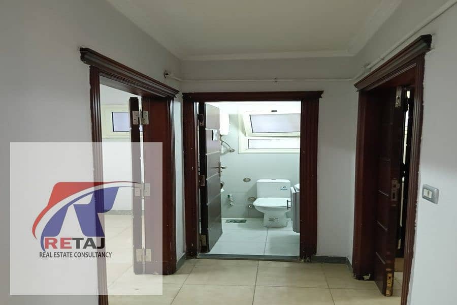 8 WhatsApp Image 2025-11-05 at 15.40. 48. jpeg