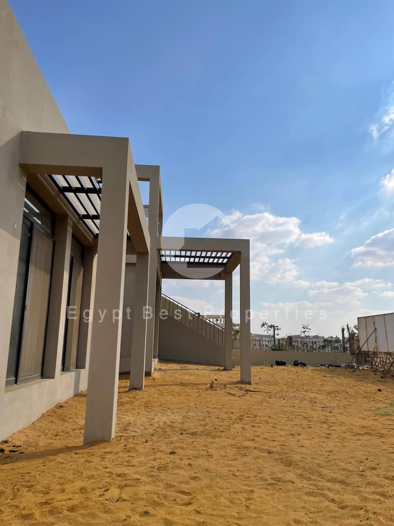 12 d012d28c-b847-4a93-bb9c-c9b9714f1f60. jpeg