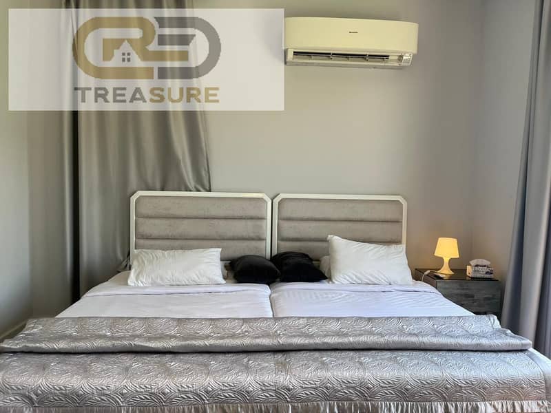 5 WhatsApp Image 2025-11-09 at 1.37. 09 PM (1). jpeg