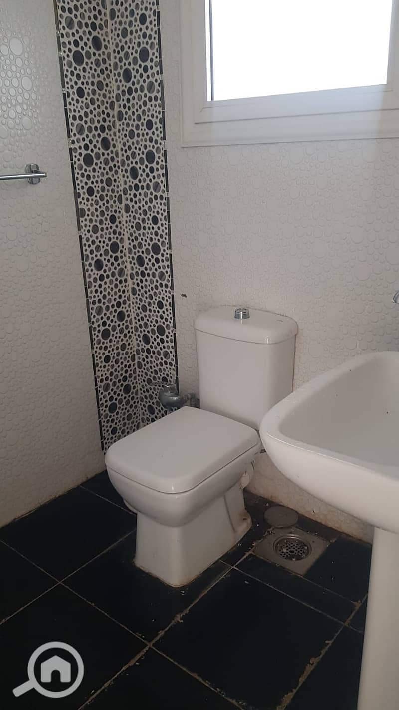 13 WhatsApp Image 2025-11-09 at 2.00. 37 PM (1). jpeg