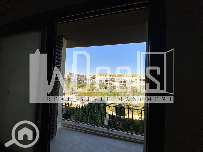 2 WhatsApp Image 2024-11-10 at 3.10. 01 PM (1). jpg