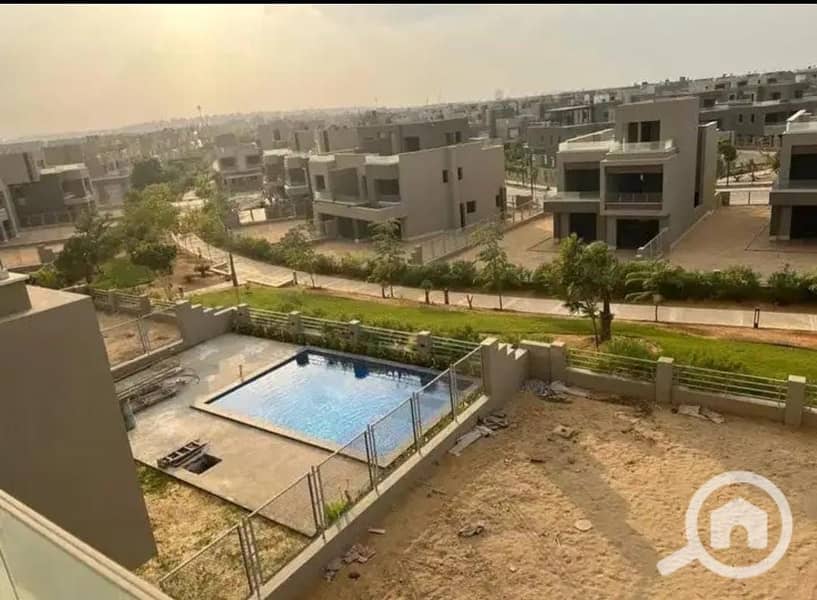 11 c087f711-0ef8-4974-a14e-d54ee5c12058. jpeg