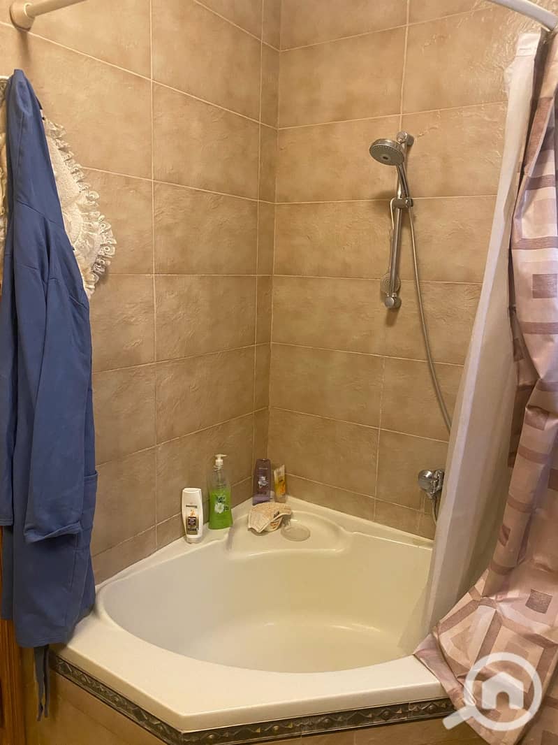 13 WhatsApp Image 2025-11-09 at 14.19. 09_3085869f. jpg