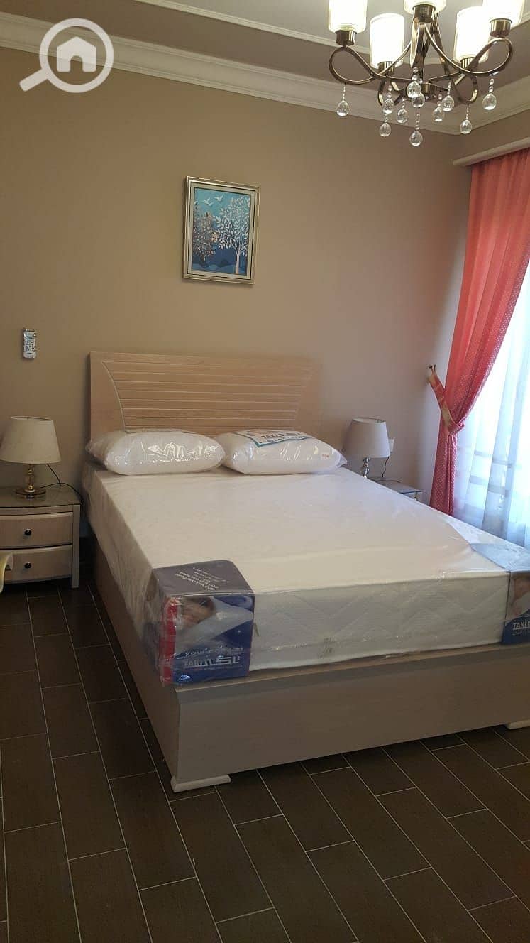 12 WhatsApp Image 2025-11-08 at 16.26. 00_f7fede27. jpg