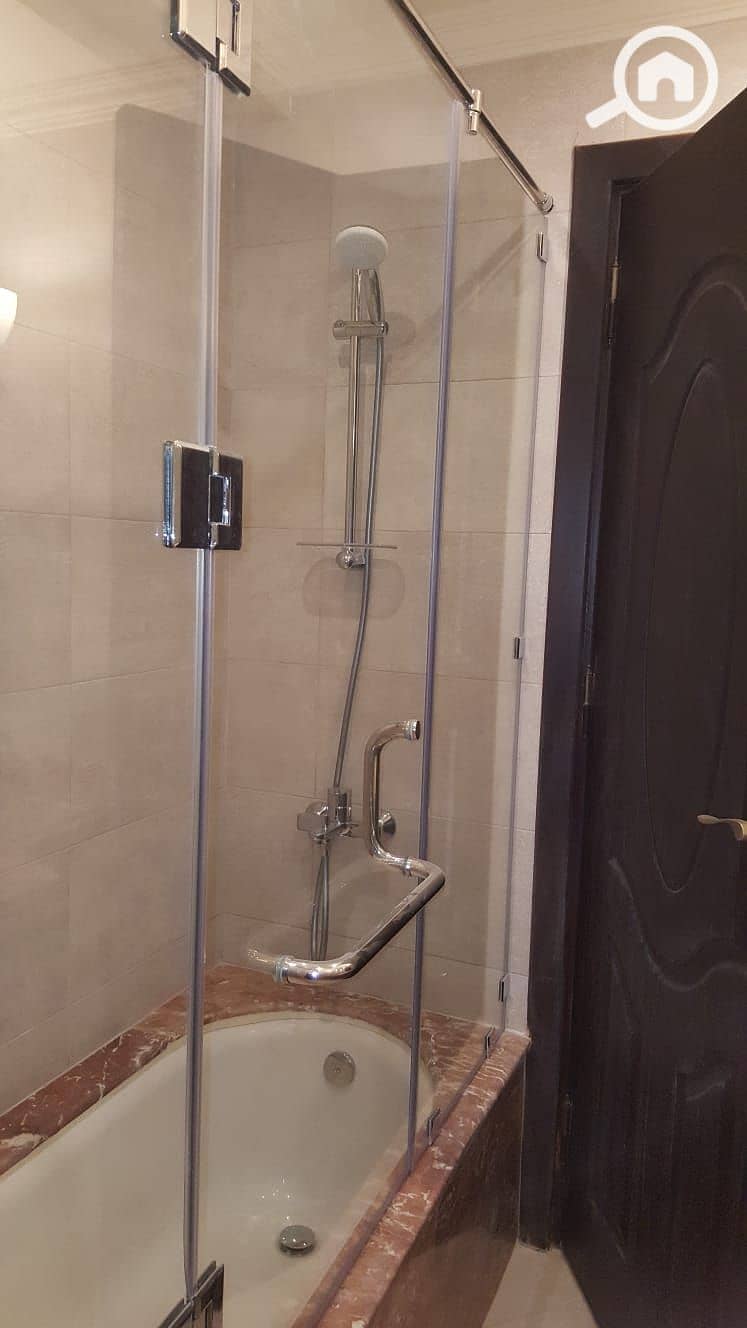 16 WhatsApp Image 2025-11-08 at 16.26. 02_0f5224d4. jpg