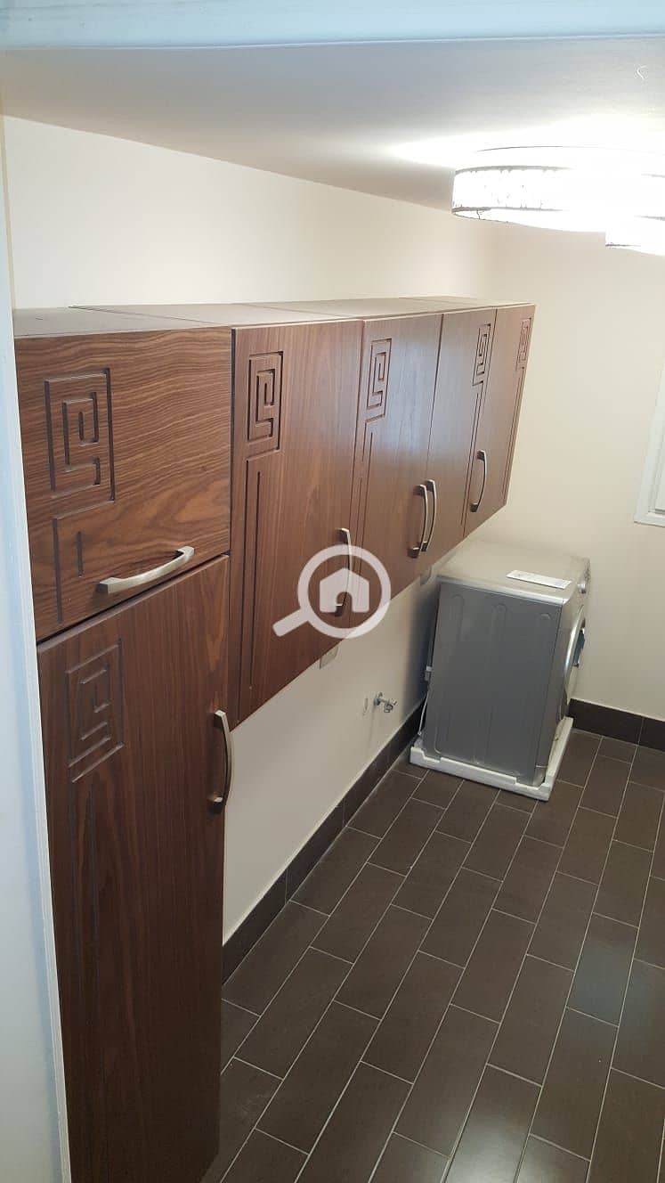 21 WhatsApp Image 2025-11-08 at 16.26. 03_e46350a5. jpg