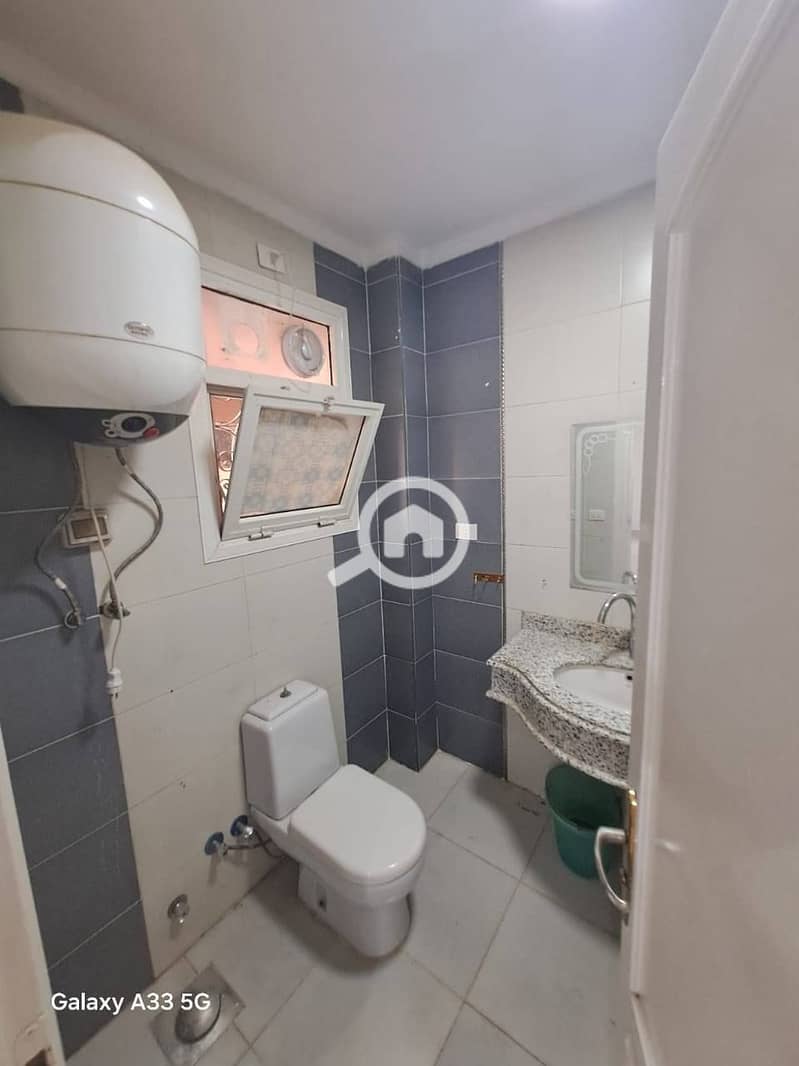 8 577028044_815021458238711_4005623212558704621_n. jpg