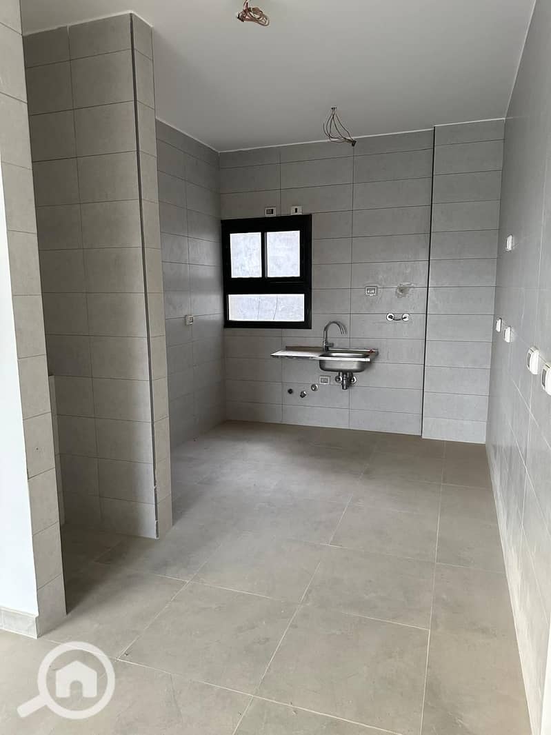 2 WhatsApp Image 2025-11-03 at 2.00. 18 PM. jpeg