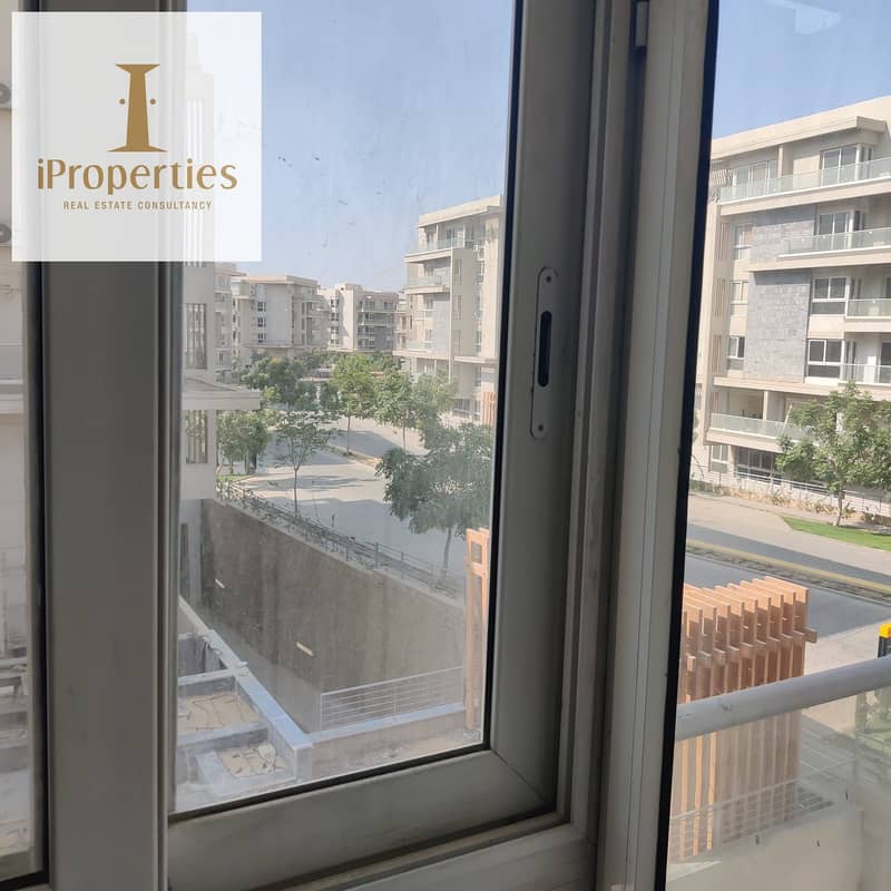 8 c5697551-cde4-43ac-9a5a-95a14c5eaa48. png