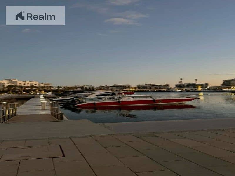 6 1c78b0da-25b0-40f8-a5ca-b18aecc2a2f2. jpg