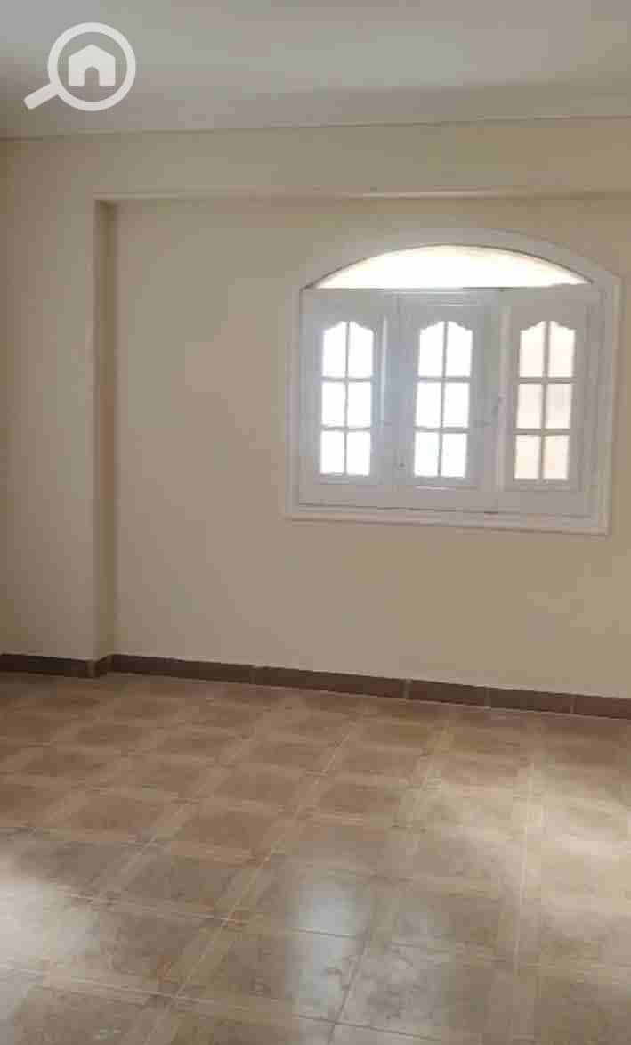 1000418859. jpg 1000418859. jpg