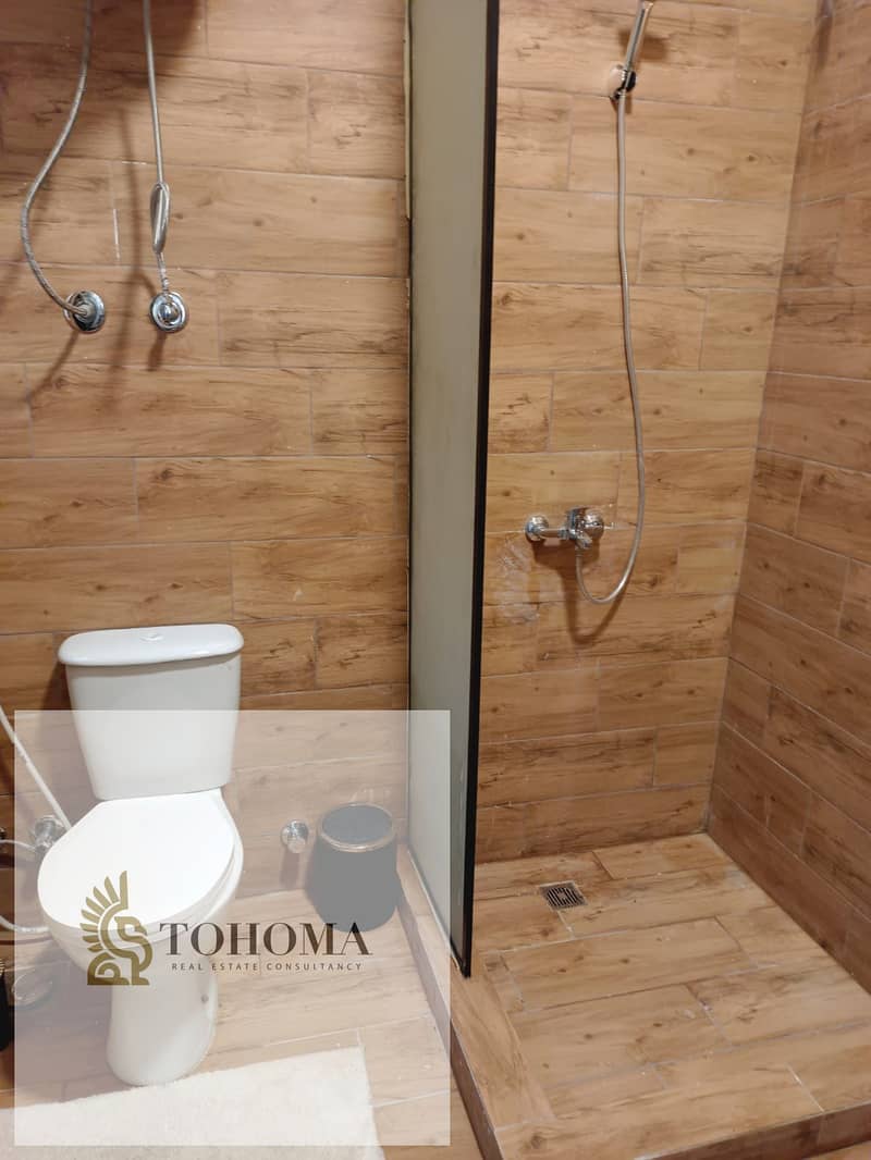 3 4eb9dab6-de69-47ab-9975-bf077f3ddbf1. jpg