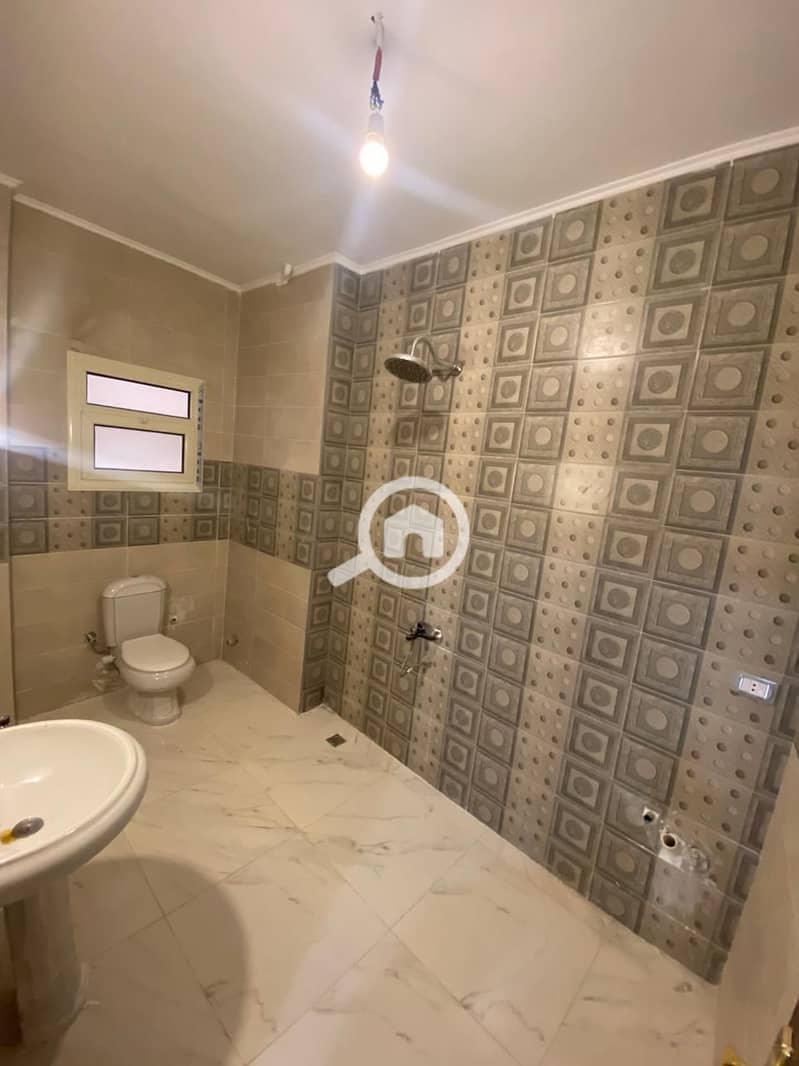 8 WhatsApp Image 2025-11-09 at 1.32. 00 PM (1). jpeg