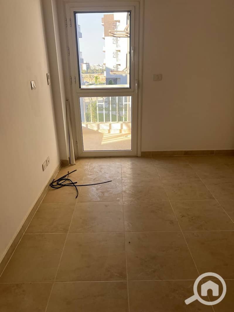 6 WhatsApp Image 2025-11-09 at 2.49. 16 PM. jpeg