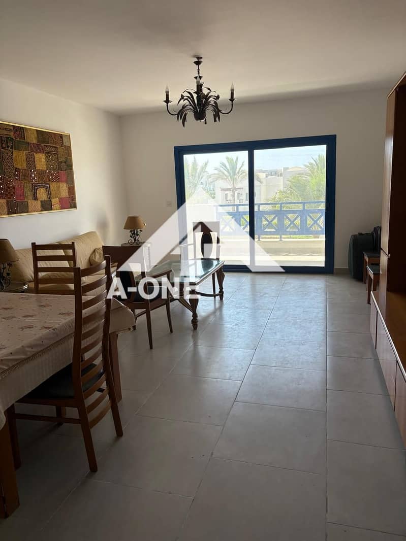 2 7384c202-c417-4ebd-8803-0fca0c1c093f. jpeg