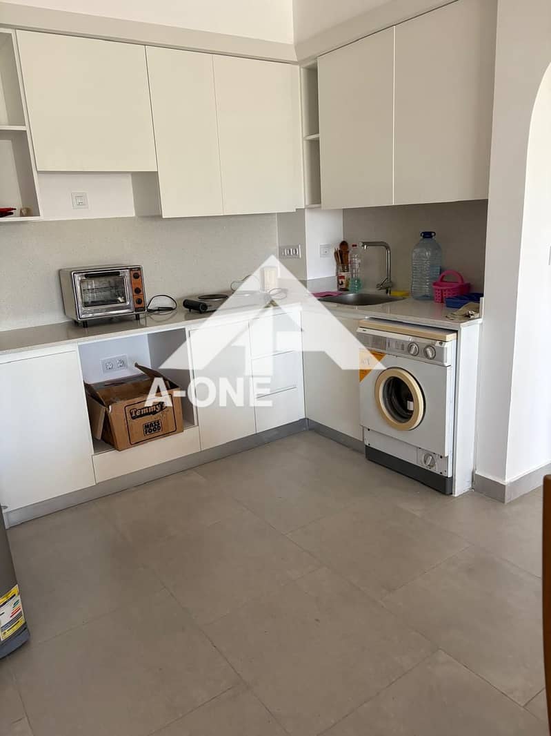 3 6dfcfe44-4a1c-4754-a38b-b924929cb77b. jpeg