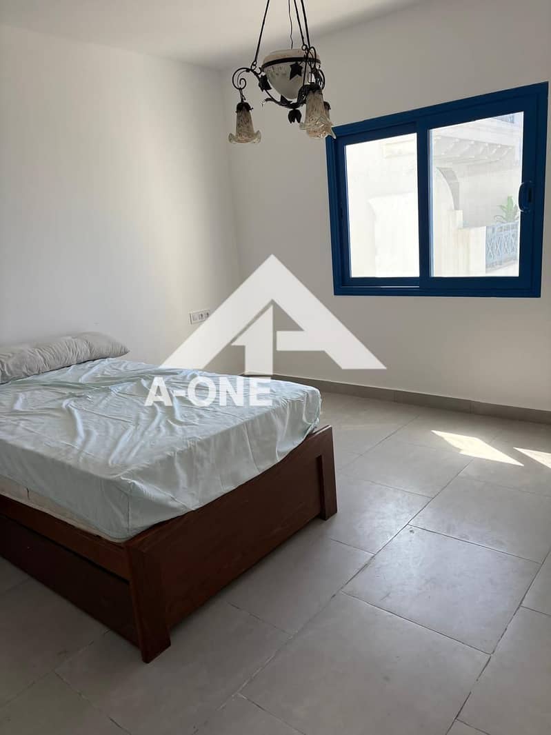 4 cd5d2ca5-774b-40d2-adf5-a6e1938bf5e2. jpeg