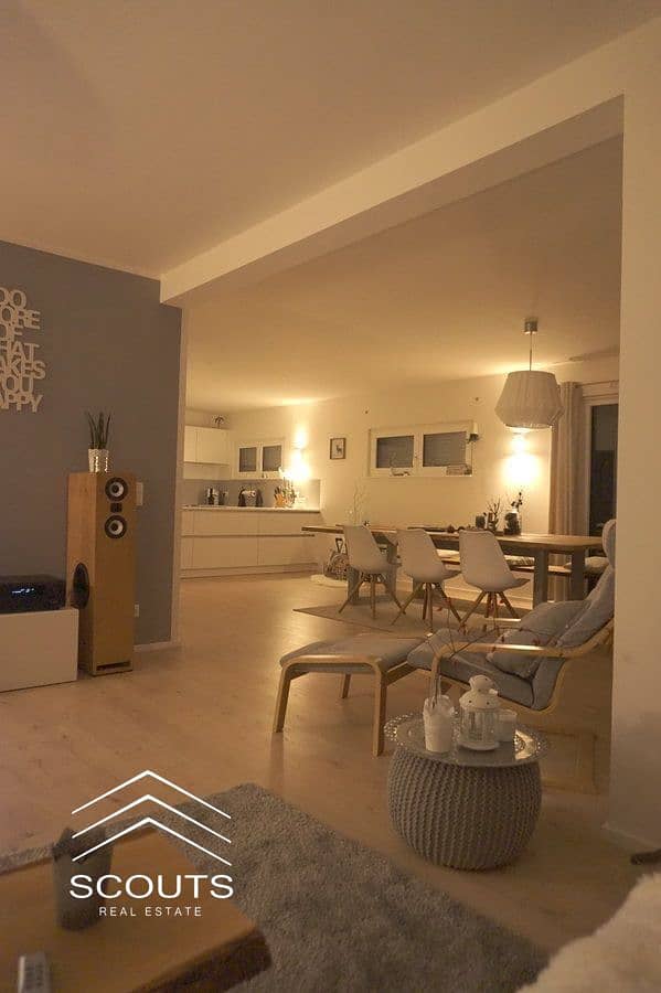 ec981f94-6511-4fc9-b40e-eefd9409056d. jpeg ec981f94-6511-4fc9-b40e-eefd9409056d. jpeg