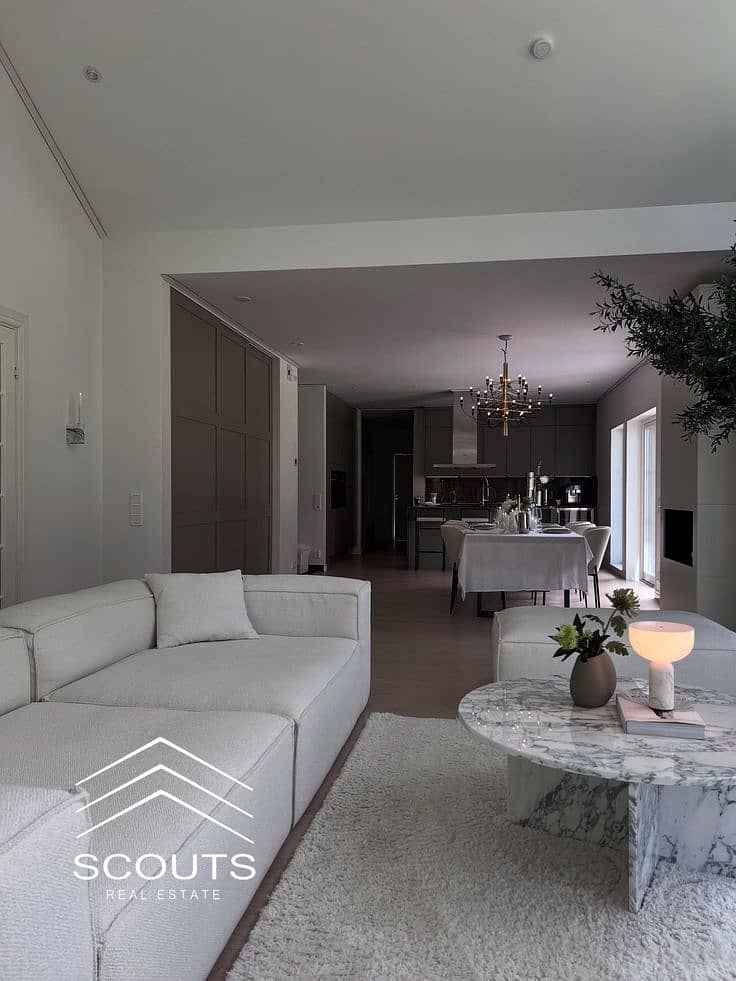 4 4cc57bb2-963c-4479-a146-f90efdb0e54e. jpeg