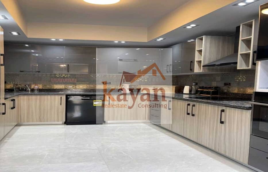 7 28b35eed-c964-40e4-a134-7e1d0f6f6dc8. jpg