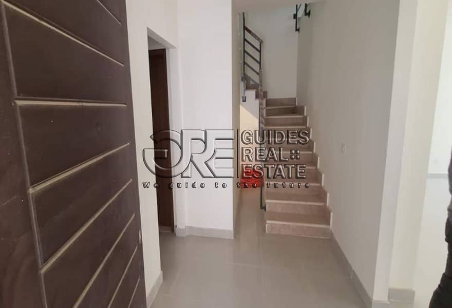 13 ef79e964-1cb7-4b45-808d-c29c7216e99e. jpg