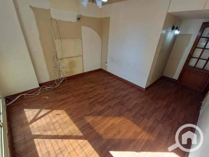 3 ef4e490c-2df1-4551-852b-7adde53098b9. jpg