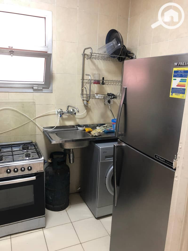 4 70461d21-2aee-40a3-b4b8-37d6532134fa. jpg