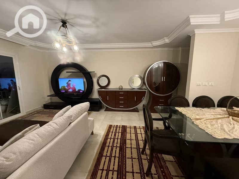 6 4a71cd16-4cf1-45cc-83ef-22488e1ce034. jpg