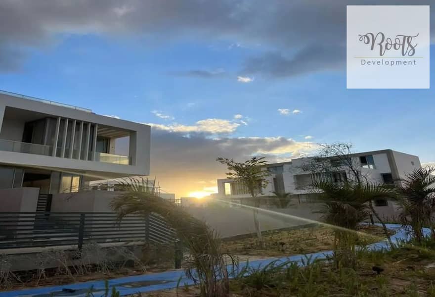 3 8119263-88777o_1600x1090. jpg