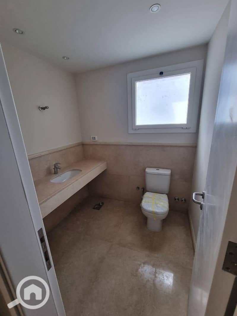 12 WhatsApp Image 2024-10-06 at 6.38. 33 PM (1) - Copy. jpeg