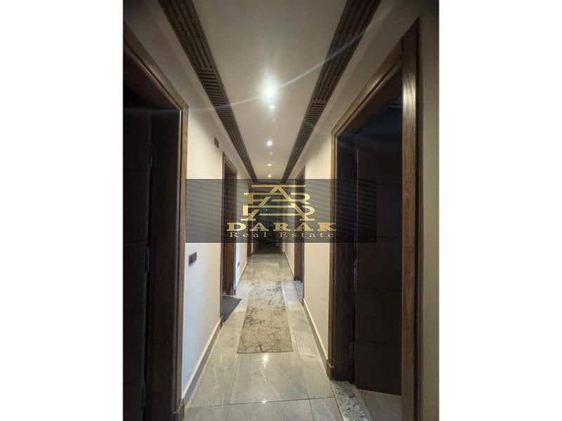 9 750bd8a8-164a-4598-8361-8d9e9f973983. jpg