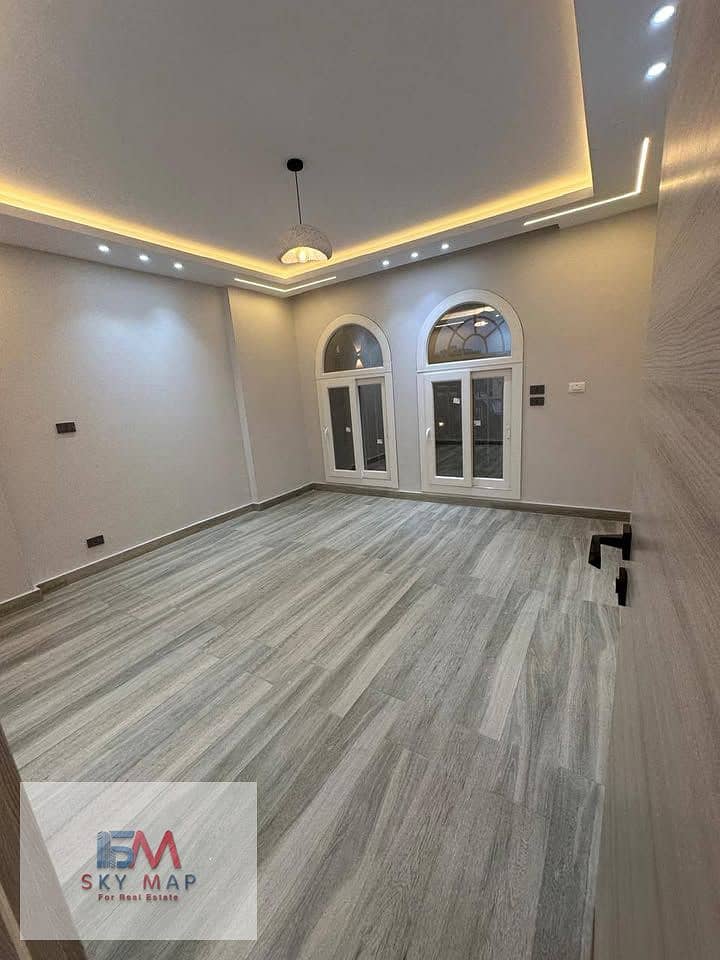 8 579899607_24797402556610140_4945104744902524250_n. jpg