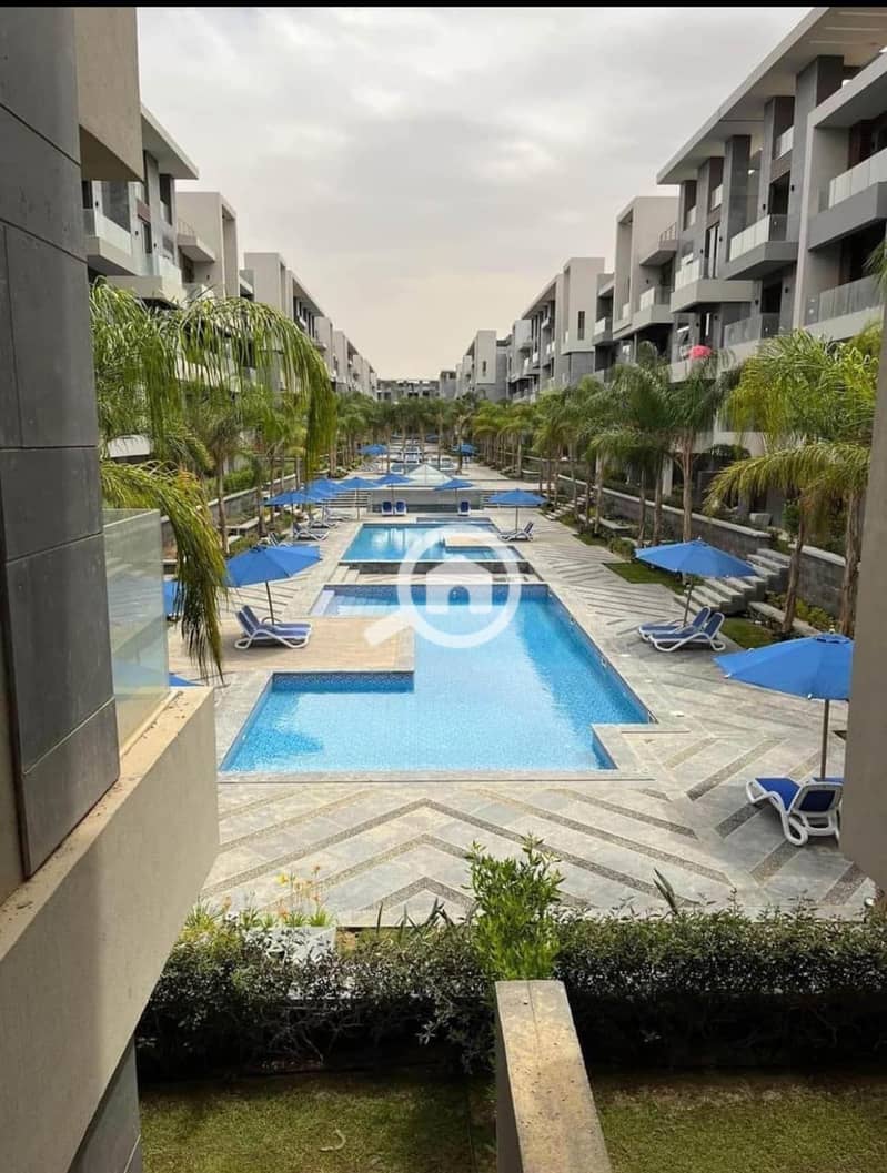 10 480211010_1403237774361567_5965262640549540611_n. jpg