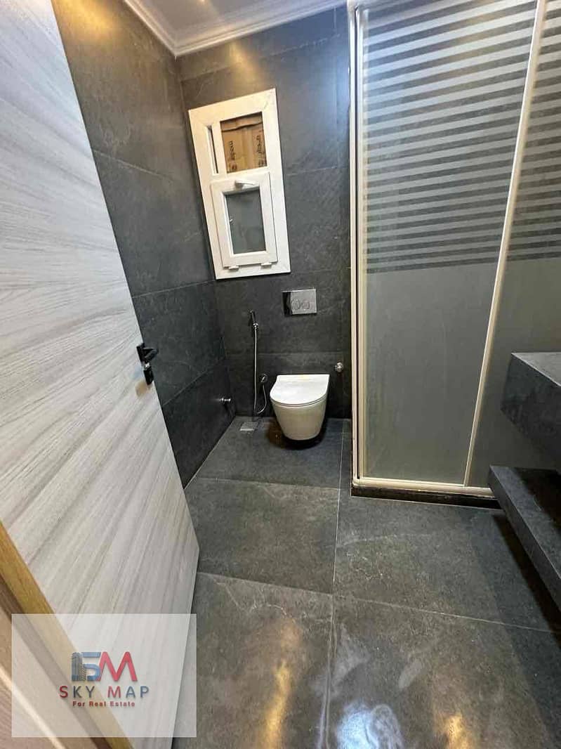 20 5224728c-b1f2-4896-af8e-5c49a6ac34c1. jpg