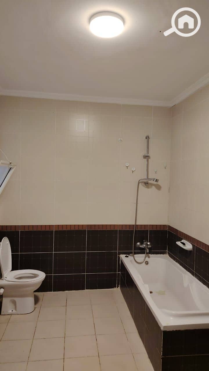 2 IMG-20251108-WA0185. jpg