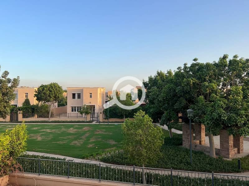 4 1c131f0a-82ce-4e87-bb32-f849fdc71efe. jpg