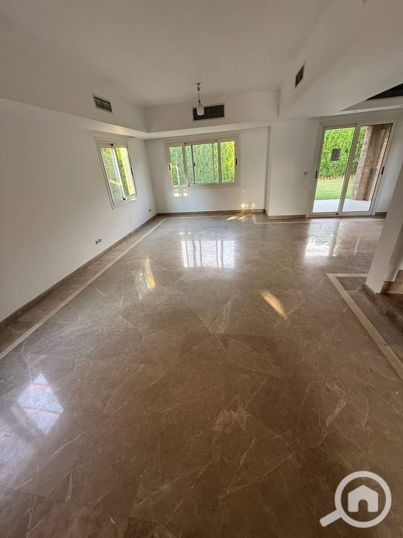 8 16edaeed-3a6b-42c9-ba32-1a5b91c95143. jpg