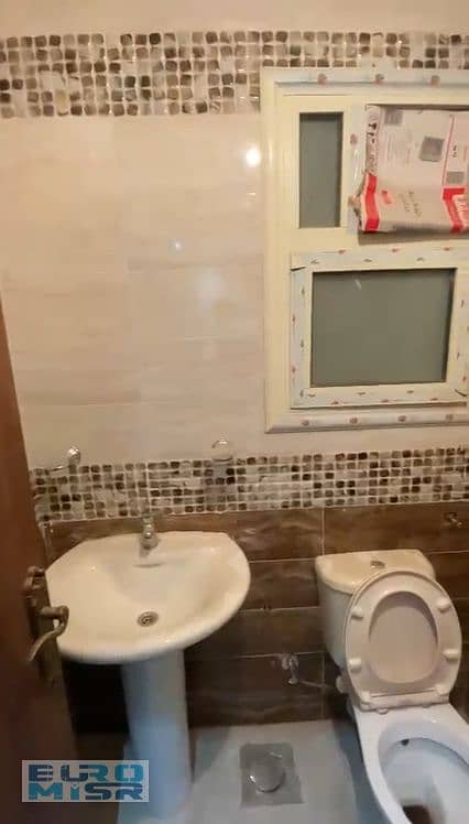 9 Screenshot 2025-11-09 122501. png