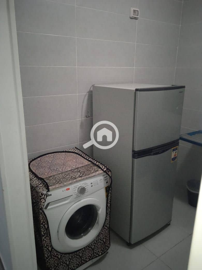 3 8aaa285a-cbf7-42f5-8eae-93dac1a06912. jpg