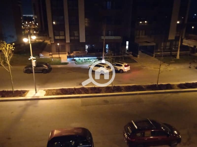 7 505acc2e-e12a-4588-b21e-d583b78a8bf8. jpg