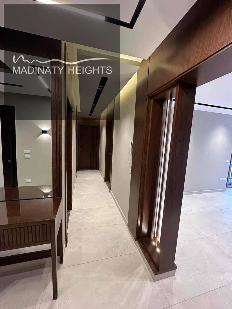 11 40b8aa4e-d31f-4c10-8260-46361970800a. jpg