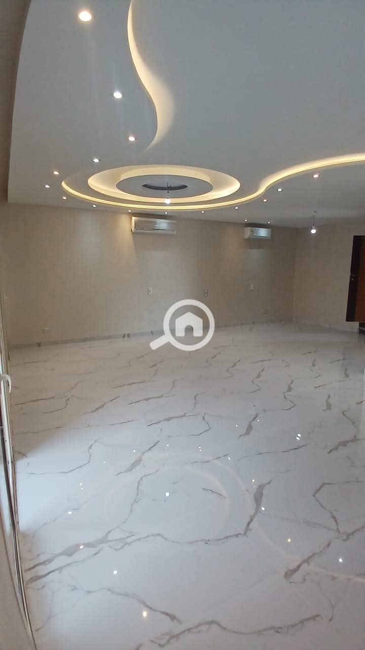 10 WhatsApp Image 2025-06-01 at 1.59. 13 PM. jpeg