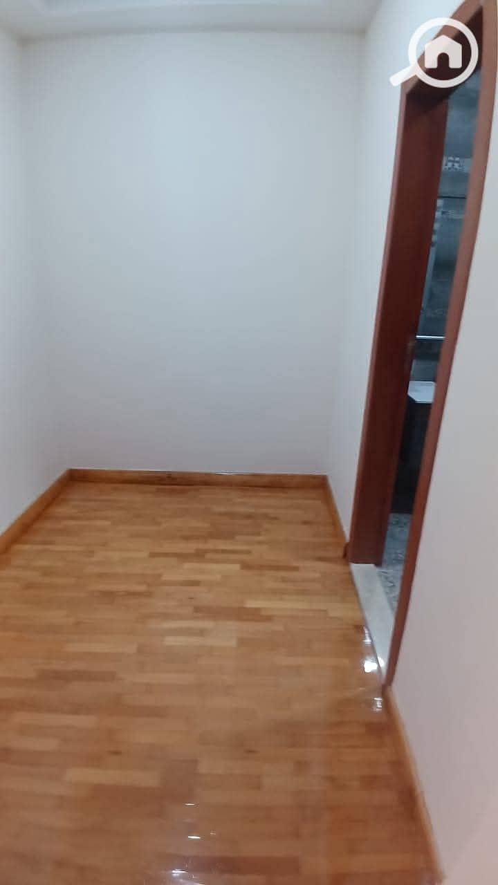 11 WhatsApp Image 2025-06-01 at 1.59. 14 PM (1). jpeg