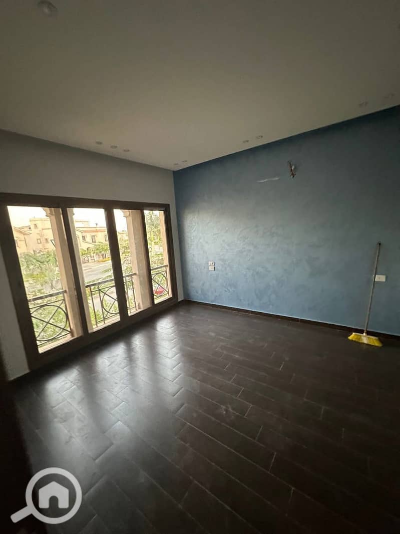 7 6f1a9aac-481f-413e-a6f1-fa6f96e7d245. jpeg