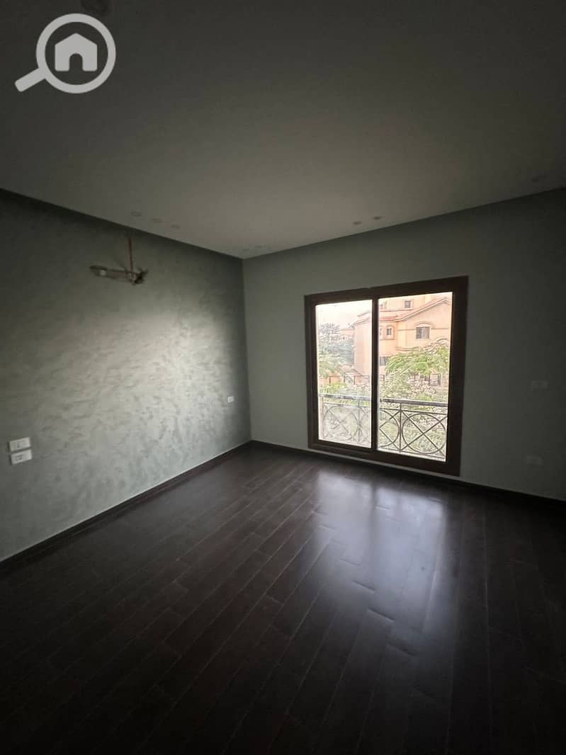 9 8ae37c8e-3d9f-4fd7-b1aa-0f9d5f7981a9. jpeg