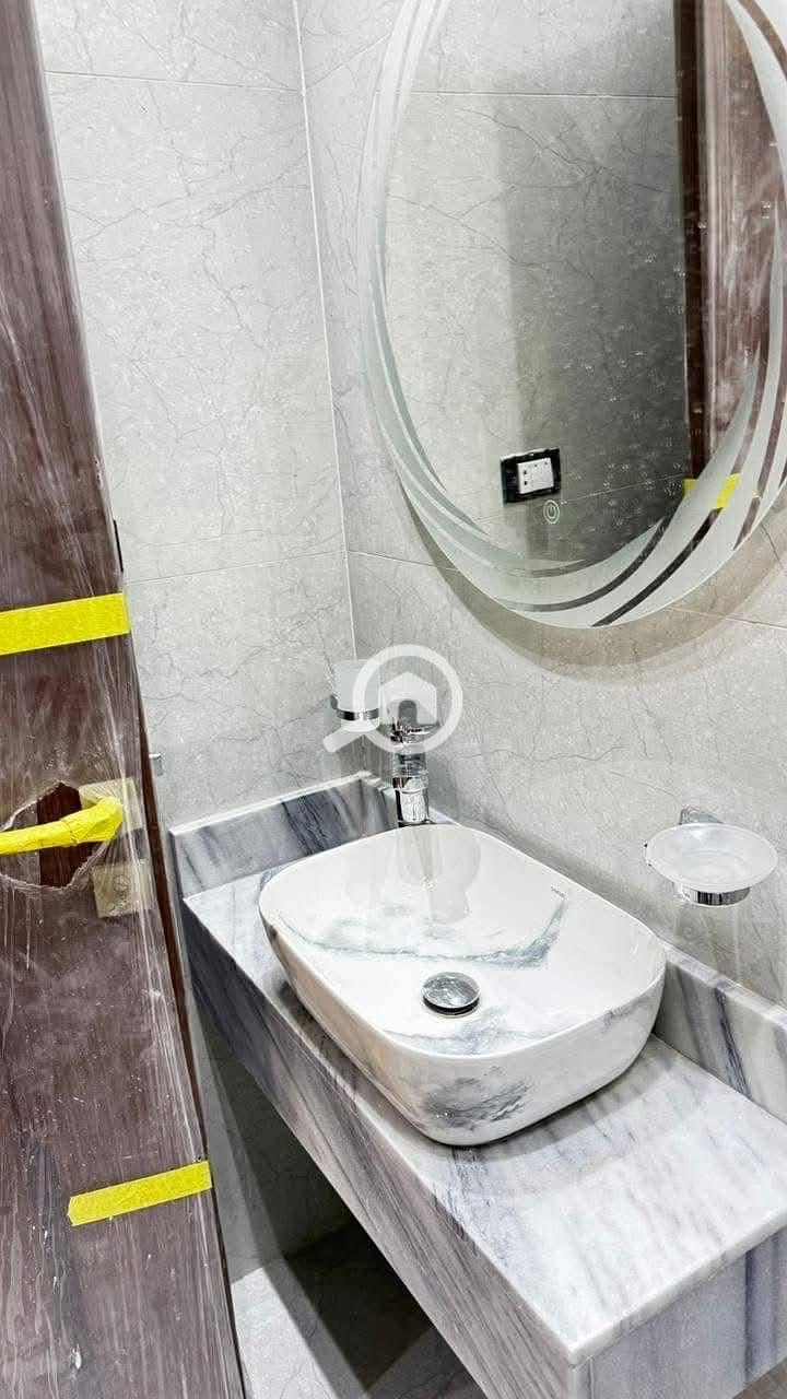 17 583fcee8-4ad4-4974-98d2-c1eca8b99940. jpeg