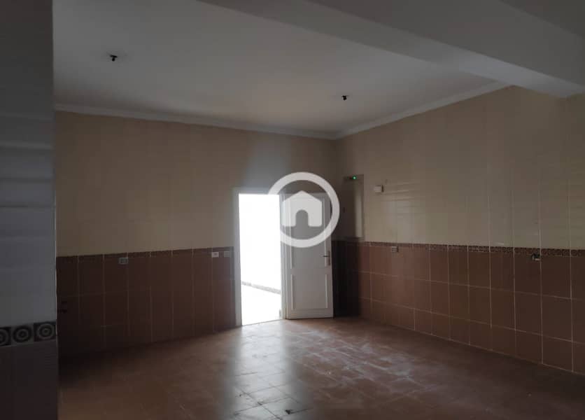 6 WhatsApp Image 2025-11-09 at 15.53. 07_426dd80e. jpg