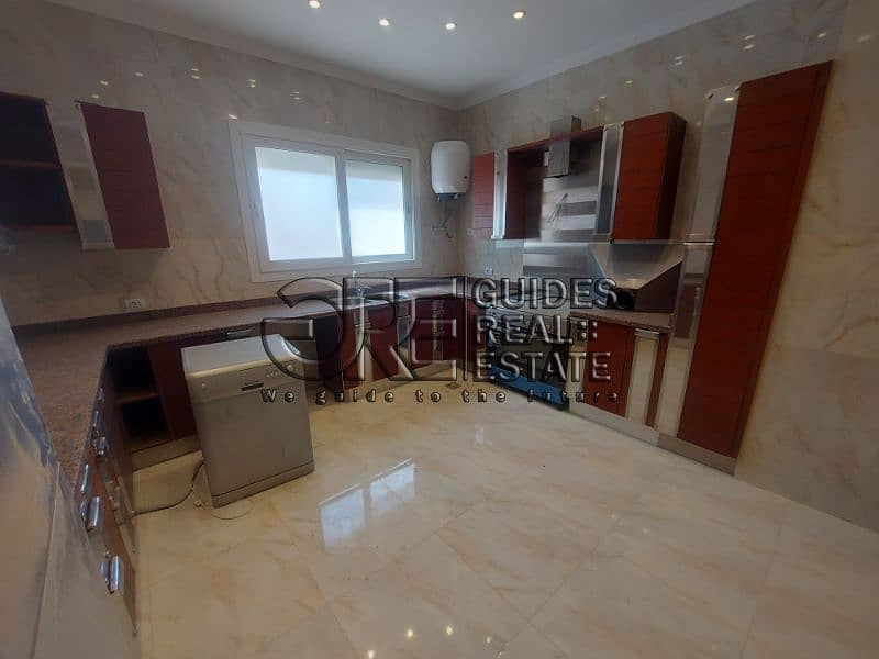 15 ٢٠٢٣٠٣٢٩_١٣٣٧١٣. jpg