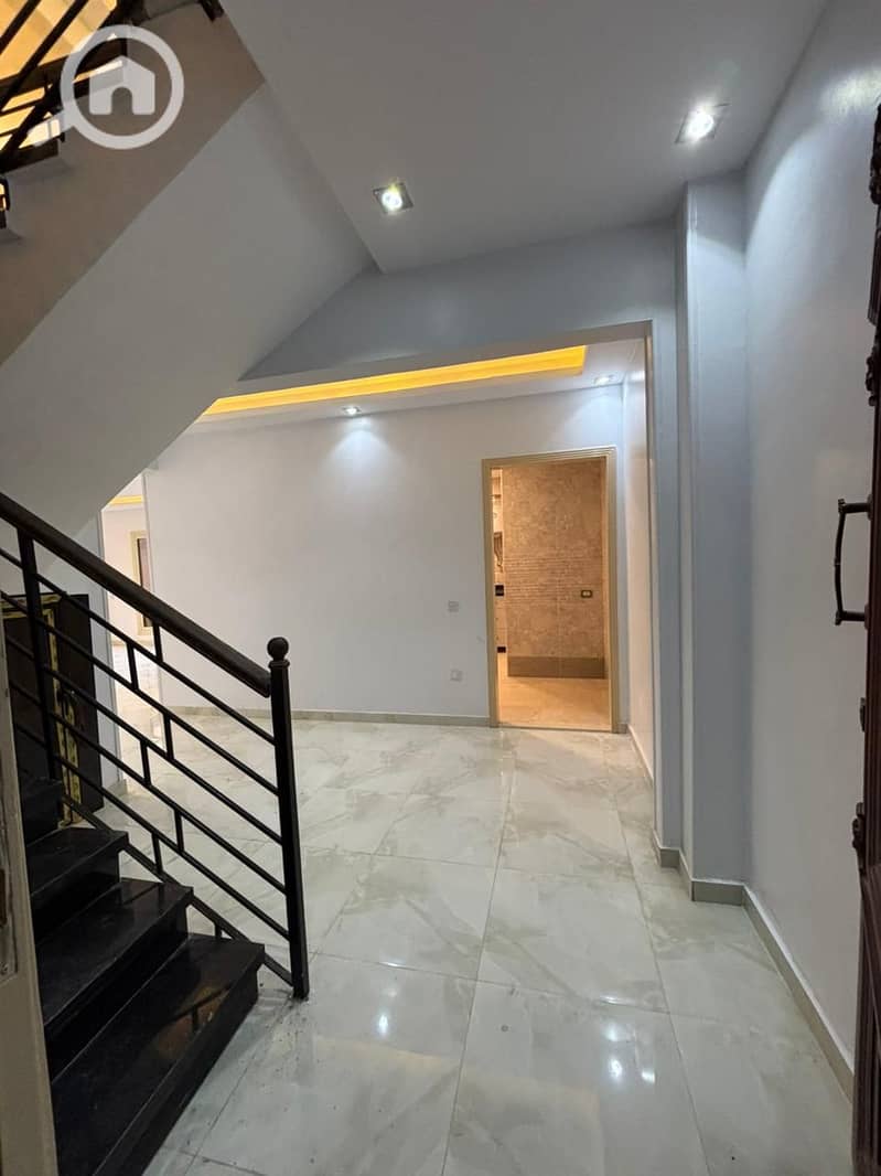 14 WhatsApp Image 2025-11-09 at 3.54. 57 PM (2). jpeg